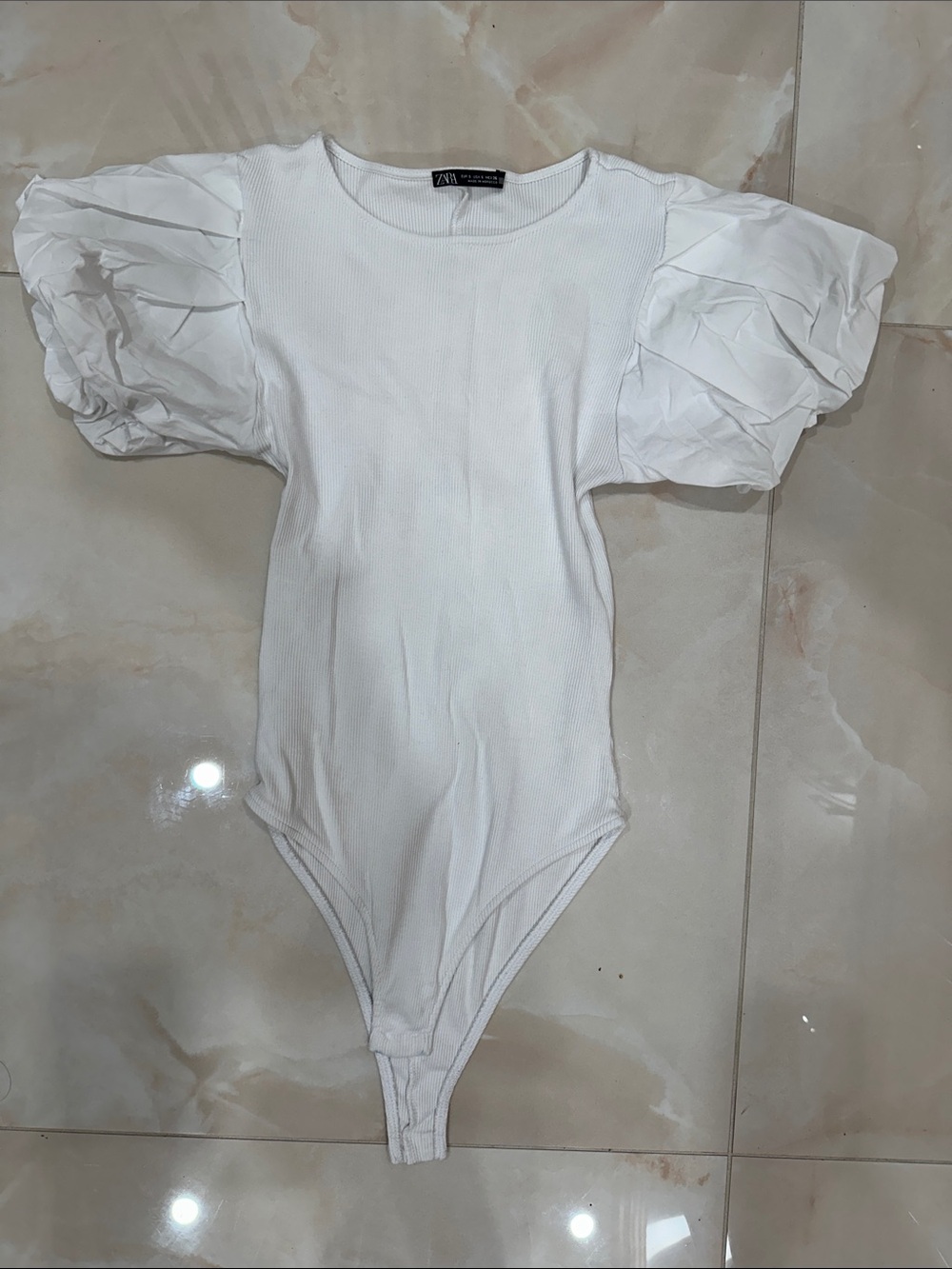 Zara White Puff-Sleeve Ribbed Bodysuit